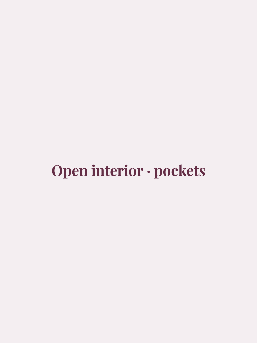 Open interior · pockets